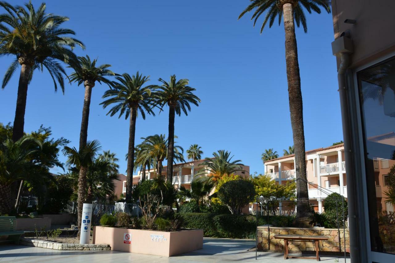 Appartement T2 De Standing Au Pied Des Plages Golfe-Juan Exterior foto